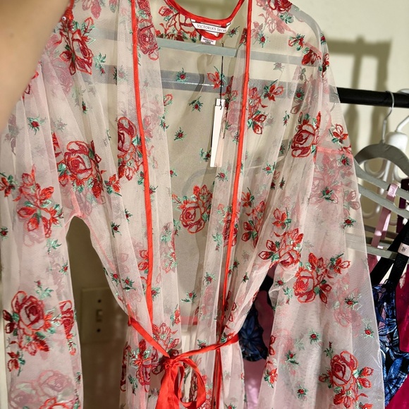 VS VERY SEXY ARCHIVES Robe BNWT = $25 - Picture 5 of 5